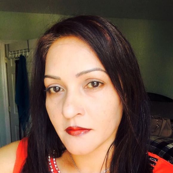 Profile Picture of Ruby Mahabal (@meetawattie) on Poshmark