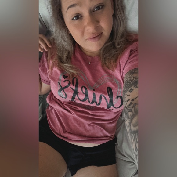 Profile Picture of Tava Musick (@tmusick1) on Poshmark