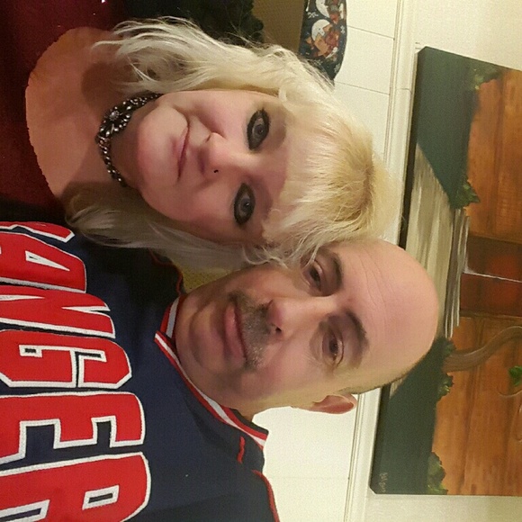 Profile Picture of Darlene Mingrone (@dming2743) on Poshmark