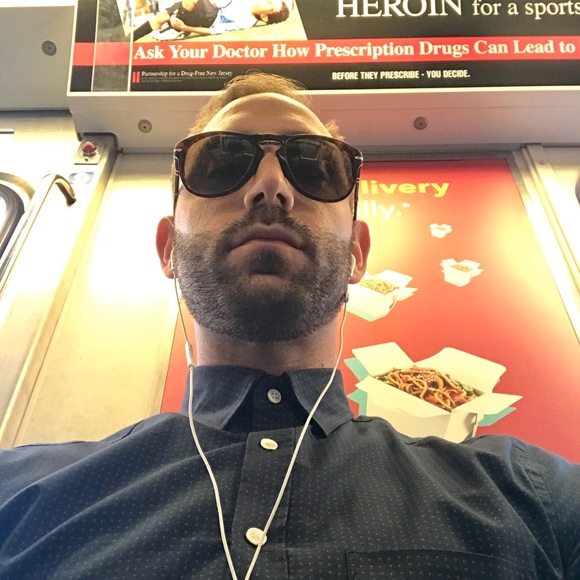 Profile Picture of Adam Schreiber (@schreibz) on Poshmark