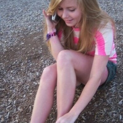 Profile Picture of Karen Rosenbaum (@jusdegoyave) on Twitter