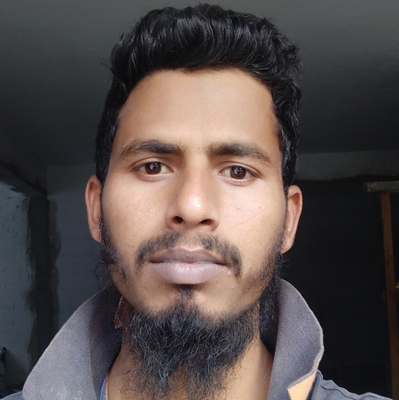 Profile Picture of Mostakim Mostakim (@mostakimm) on Poshmark