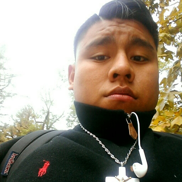 Profile Picture of David Casillas (@dcajero1) on Poshmark