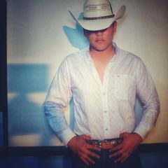 Profile Picture of Danny (@dannycaro08) on Tiktok