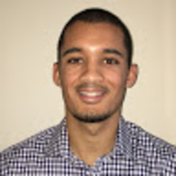 Profile Picture of Devin Marsh (@dev9898) on Poshmark