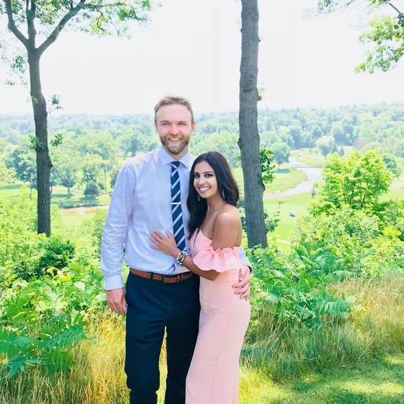 Profile Picture of Naveeda Kay (@navs85) on Poshmark