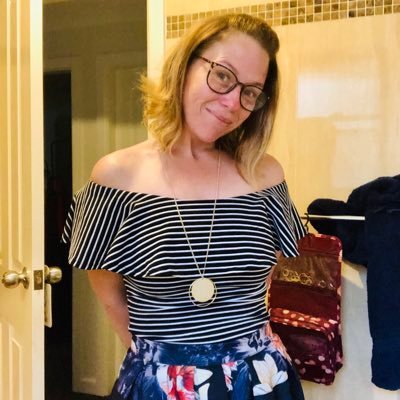 Profile Picture of Cassie Stapleton (@casscass82) on Twitter