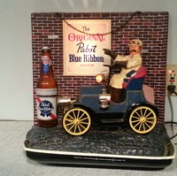 Profile Picture of James Baldridge (@jamesbald) on Poshmark