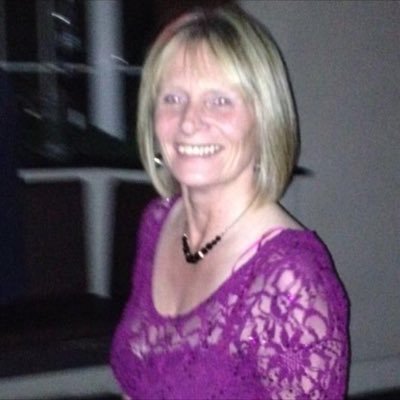 Profile Picture of Debbie West (@debbiewest8) on Twitter