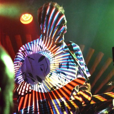 Profile Picture of Guy Pratt 🇪🇺STAYING@HOME (@guypratt) on Twitter