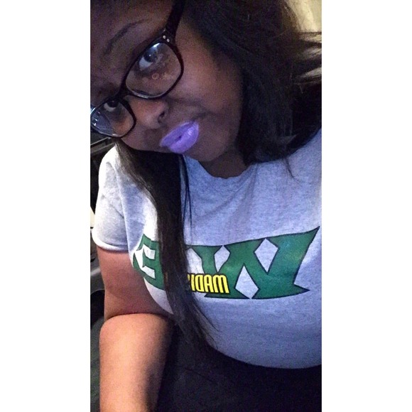 Profile Picture of Tiera Dural (@tierad14) on Poshmark