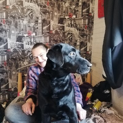 Profile Picture of Zoe Leach (@ZoeLeach19) on Twitter