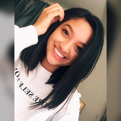 Profile Picture of Rachael Cano (@rachaelcano73) on Twitter