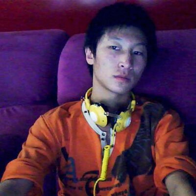 Profile Picture of Chen-Kuo Wang (@wzg710598112) on Twitter