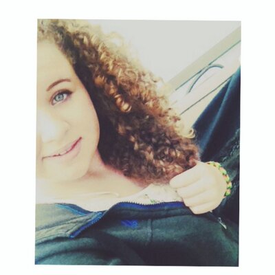 Profile Picture of Lucy Curtis (@_lucycurtis) on Twitter