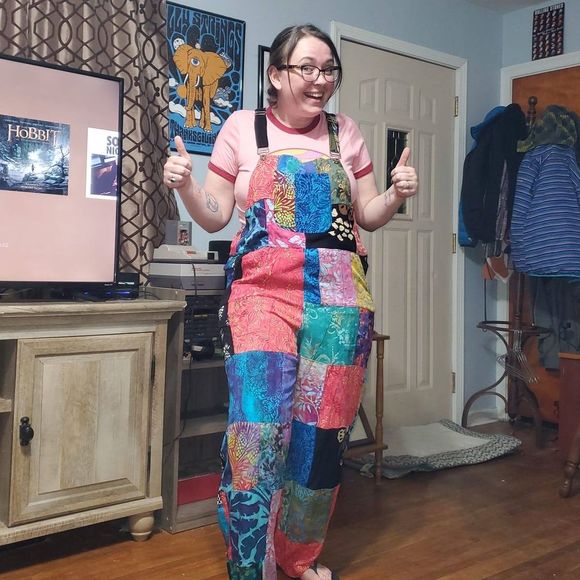 Profile Picture of Mandiə Shaffər (@shaffermandi) on Poshmark