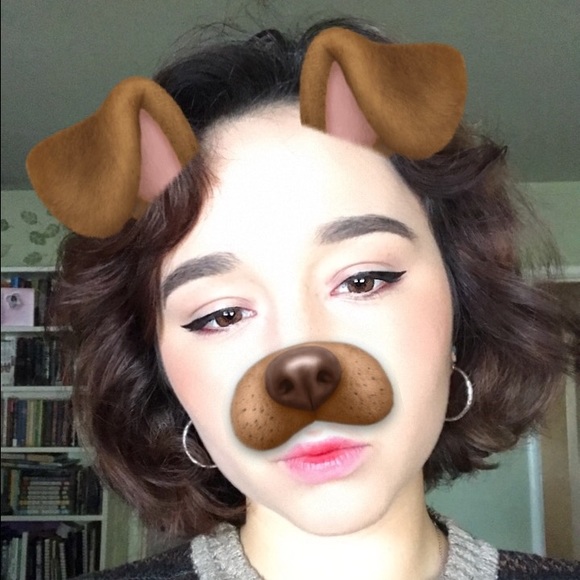 Profile Picture of Cecilia Merner (@cc_fox) on Poshmark