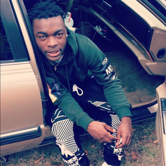 Profile Picture of Jeffrey Williams (@liljeff_) on Poshmark