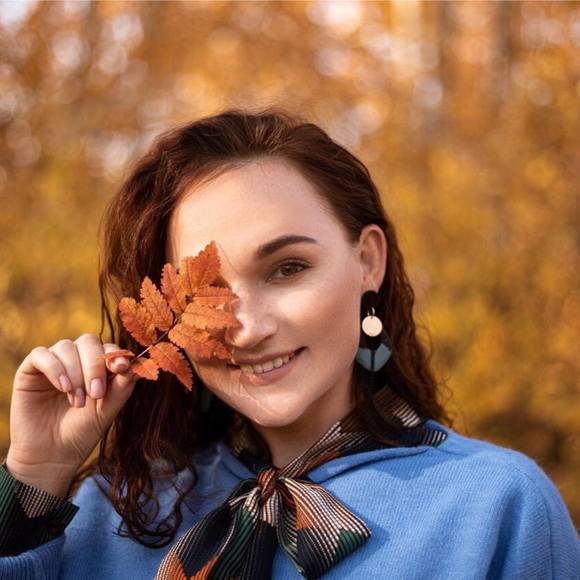 Profile Picture of Julia Selivanova (@juliaselivanova) on Poshmark