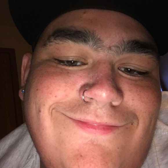 Profile Picture of Jeremy Keyes (@jeremydkeyes19) on Poshmark