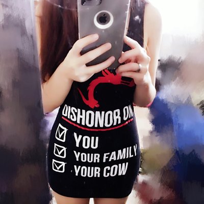 Profile Picture of Ellen Huynh (@EllenHuynh) on Twitter