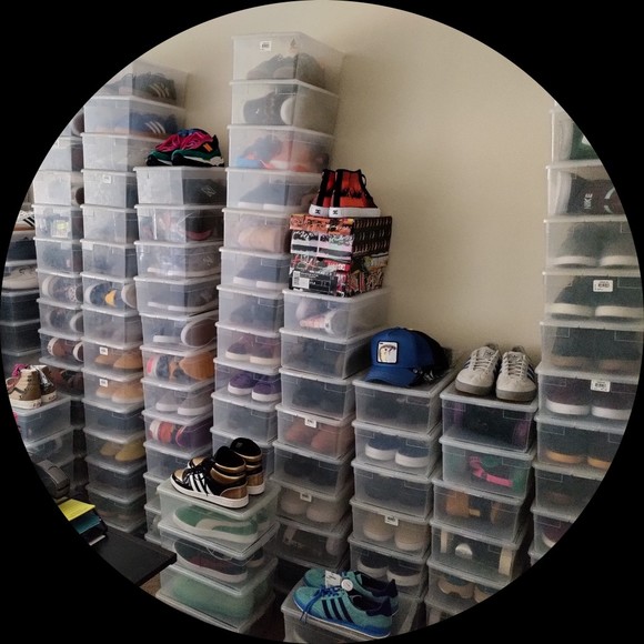 Profile Picture of Michael Hurd (@mhurd2376) on Poshmark