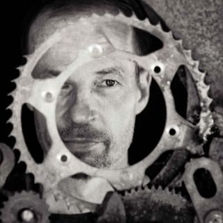 Profile Picture of Bruce Larsen (@brucelarsenart) on Instagram