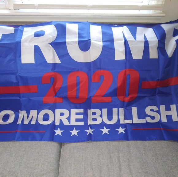 Profile Picture of Robin Macarthur moore (@robinmacarth283) on Poshmark