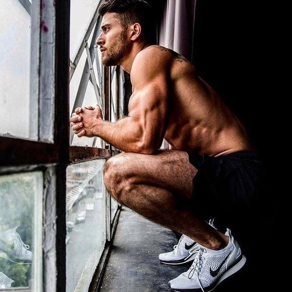 Profile Picture of Mike Meschino (@meschino44) on Poshmark