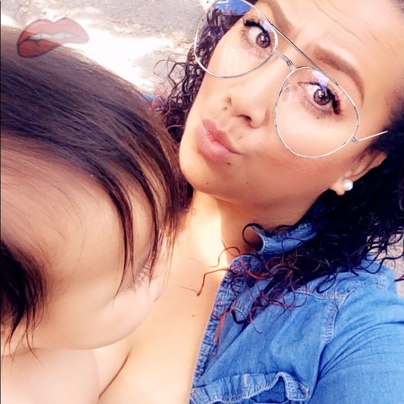 Profile Picture of Langi Halaapiapi (@langihala) on Poshmark