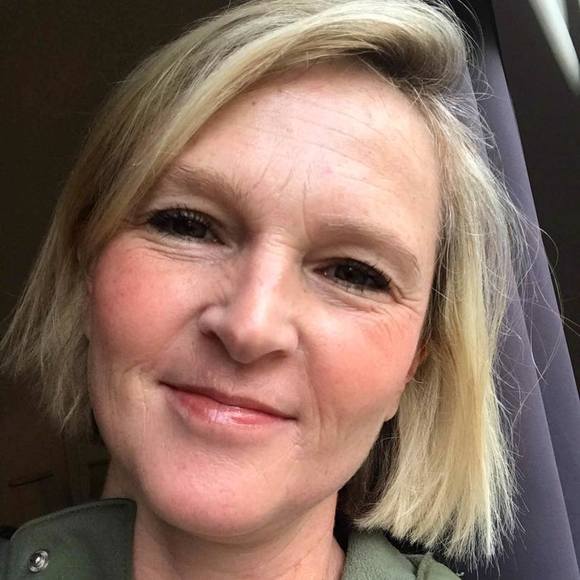 Profile Picture of Catherine-emmanuelle Delisle (@cedelisle) on Poshmark