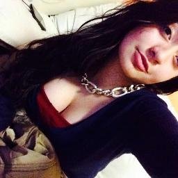 Profile Picture of Amanda Kimberly Vas (@AmandaGenis) on Twitter