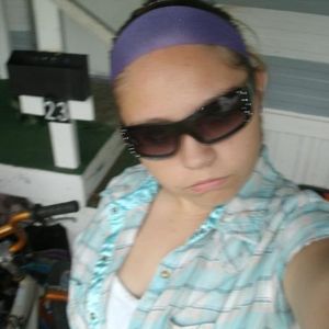 Profile Picture of Christina Held (@williamandchristina60) on Myspace