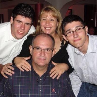 Profile Picture of Wanda Curtis Diaz (@diazmail813) on Twitter