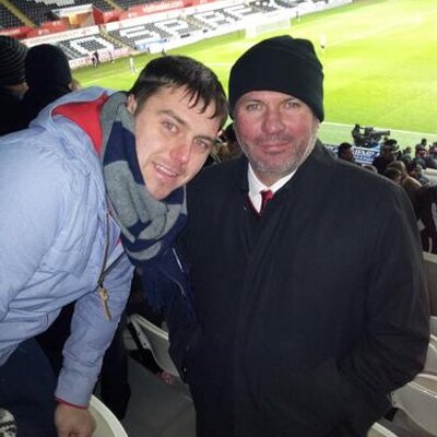 Profile Picture of Stephen Minett (@stephen_minett) on Twitter