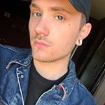 Profile Picture of Justin Vaughn (@vaughn.art) on Instagram