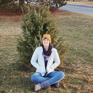 Profile Picture of Julia Barbosa (@Julia-Barbosa) on Facebook