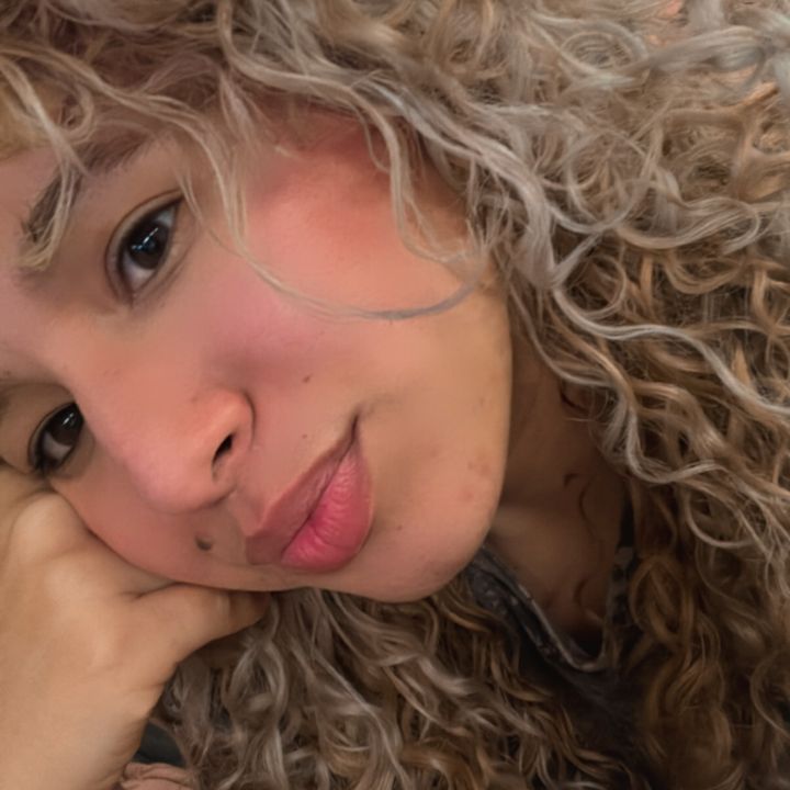 Profile Picture of alexa (@alexandrahernande050) on Tiktok