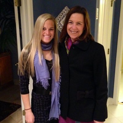 Profile Picture of Nancy Hanley (@Nanrichhan) on Twitter