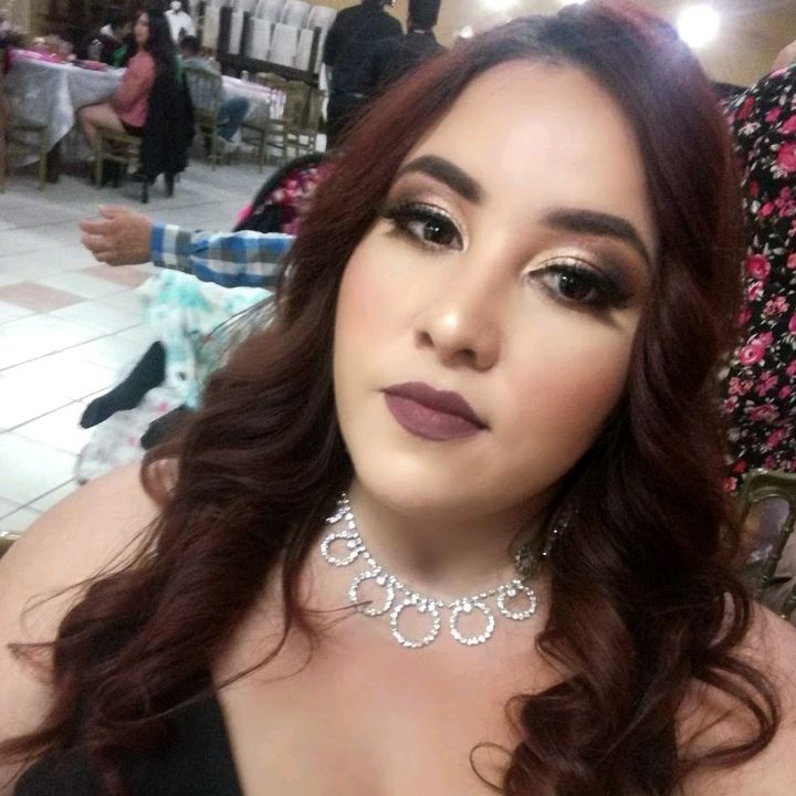 Profile Picture of Clarisa Alcaraz (@clarisaalcaraz) on Tiktok