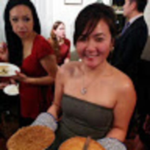 Profile Picture of Tammy Trinh (@ttrinh604) on Poshmark