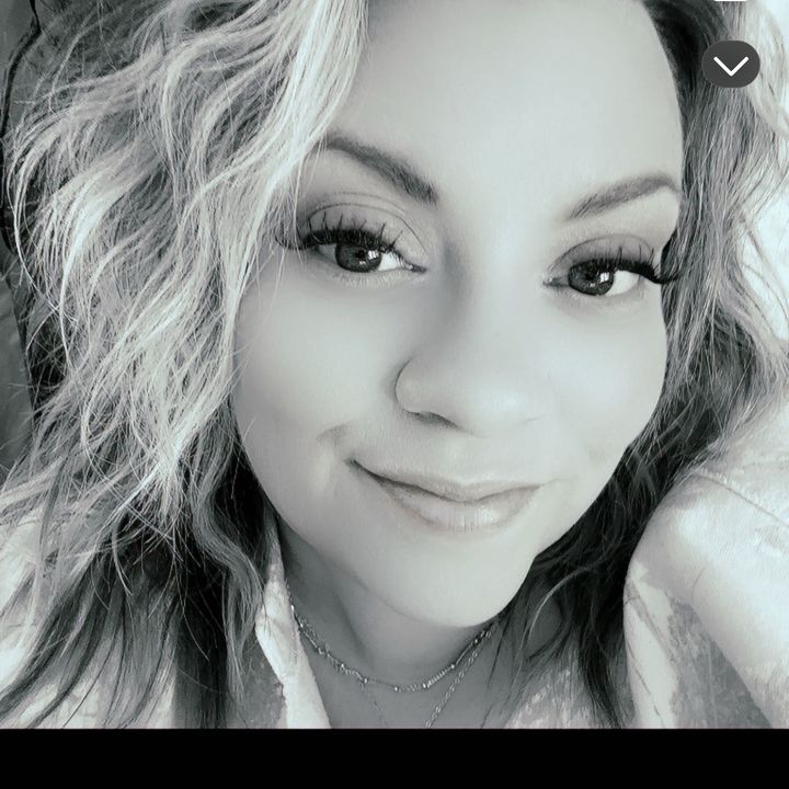 Profile Picture of Amanda (@amandatgl) on Tiktok