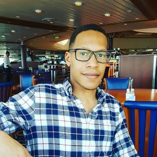 Profile Picture of Darren LaRocque (@darrenlarocque) on Instagram