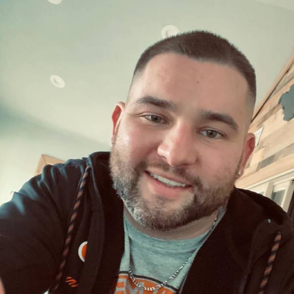 Profile Picture of Tyler Godbey (@tgodbey8) on Poshmark