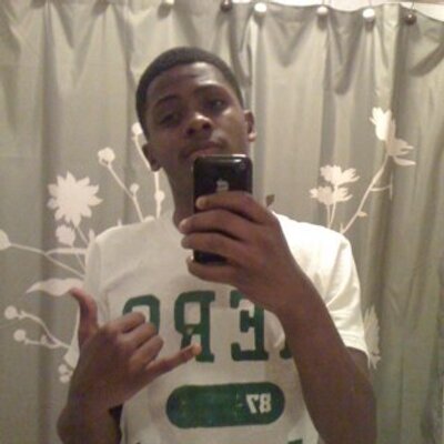 Profile Picture of La'Darrie Ward (@InkMy_WholeBdy) on Twitter