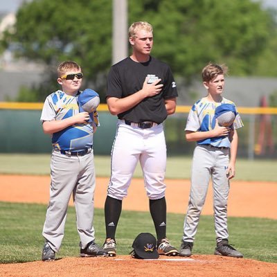 Profile Picture of Josh Graves (@Josh_Graves8) on Twitter