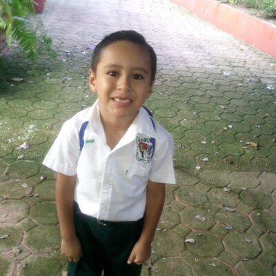 Profile Picture of Iris Vianey Jauregui (@iris_jauregui) on Twitter