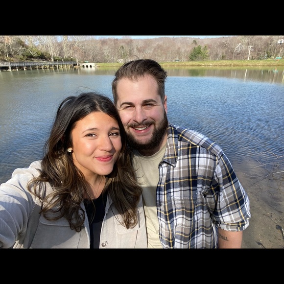 Profile Picture of Josh Scoggins (@josh_scoggins) on Poshmark