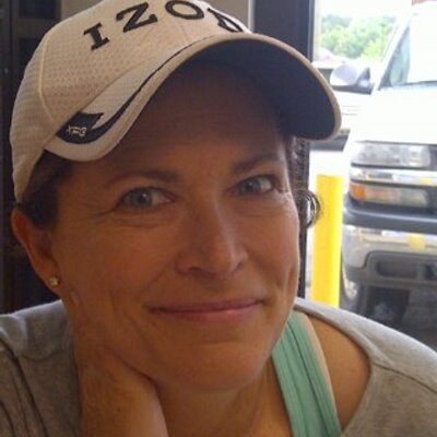 Profile Picture of Leigh Reeves Chuber (@Jolleigh) on Twitter