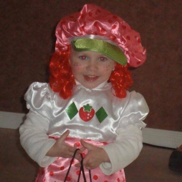 Profile Picture of Karen Zettler (@karenzettler) on Poshmark